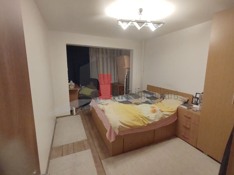 Huedin, vanzare apartament 3 camere.